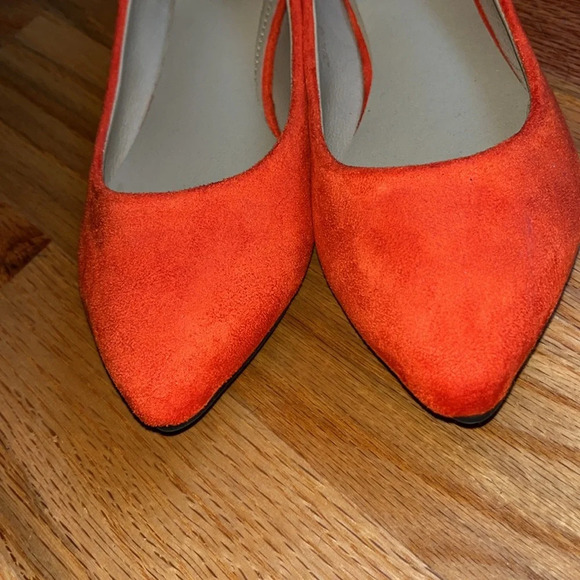 Ollio Orange Woman’s Flats, Size 7.5 - Picture 4 of 5